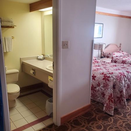Granite Town Hotel Saint George Extérieur photo