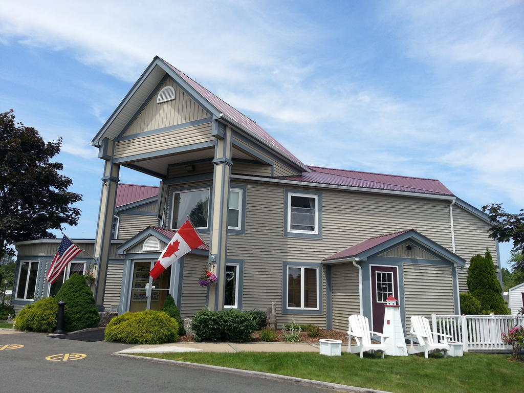 Granite Town Hotel Saint George Extérieur photo