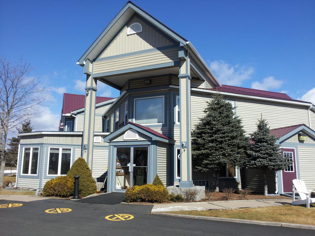 Granite Town Hotel Saint George Extérieur photo