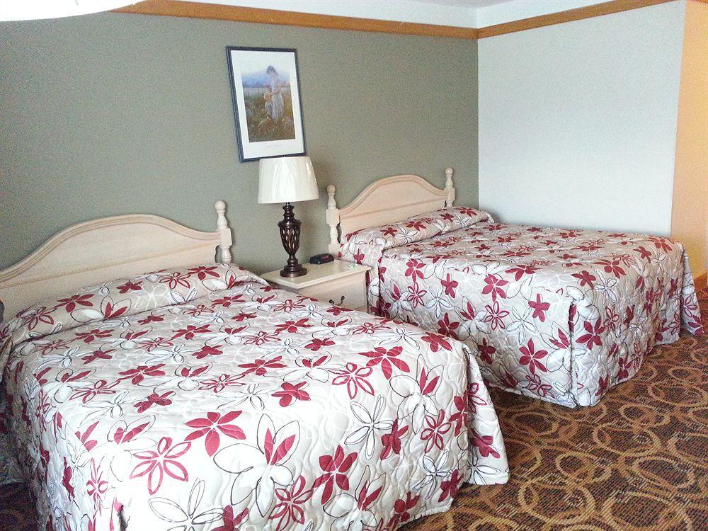 Granite Town Hotel Saint George Extérieur photo