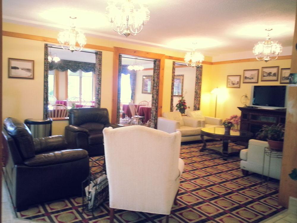 Granite Town Hotel Saint George Extérieur photo