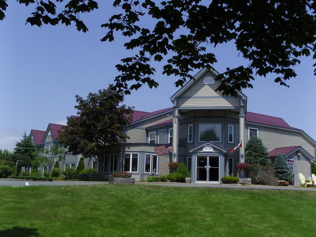 Granite Town Hotel Saint George Extérieur photo